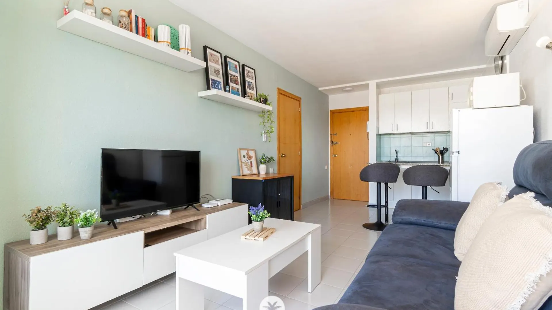 Mediterranean Way - Acuario Apartment La Pineda
